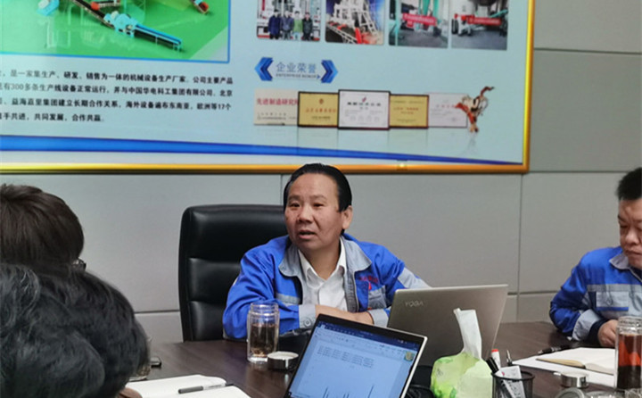 居邦源集團(tuán)董事長(zhǎng)景奉國(guó)先生鼓勵(lì)大家要大膽，要用心做，找到合適的銷售及談判方式
